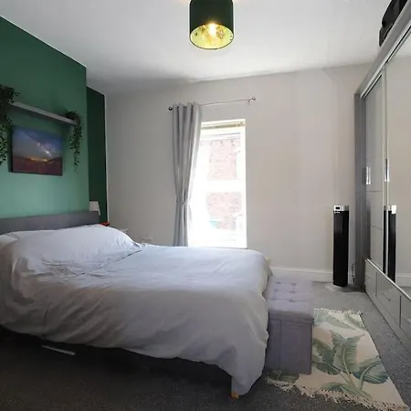 Apartment Luxury House Near Center Hospital &superstore