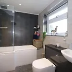 Luxury House Near Center Hospital &superstore Apartamento *